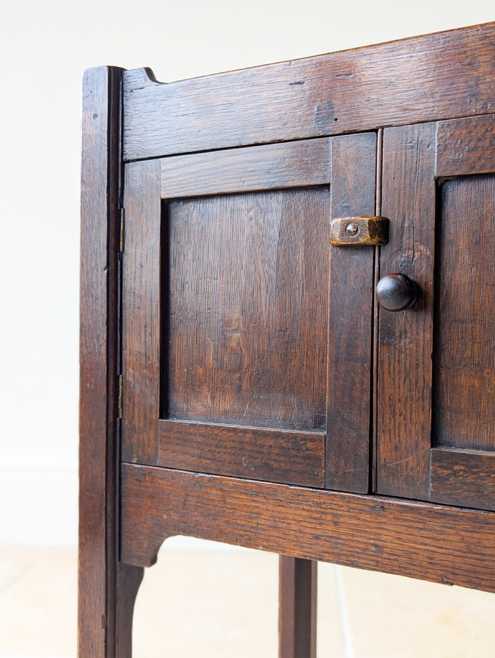 Antique Georgian Oak Bedside Cabinet c.1820 View XII