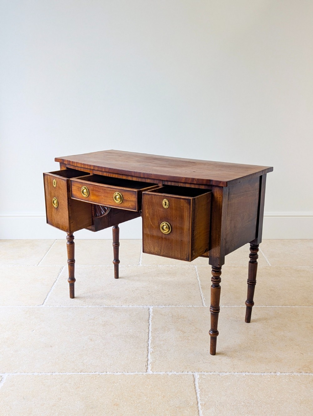 Antique Georgian Mahogany Bow-Front Side Table c.1800 View V