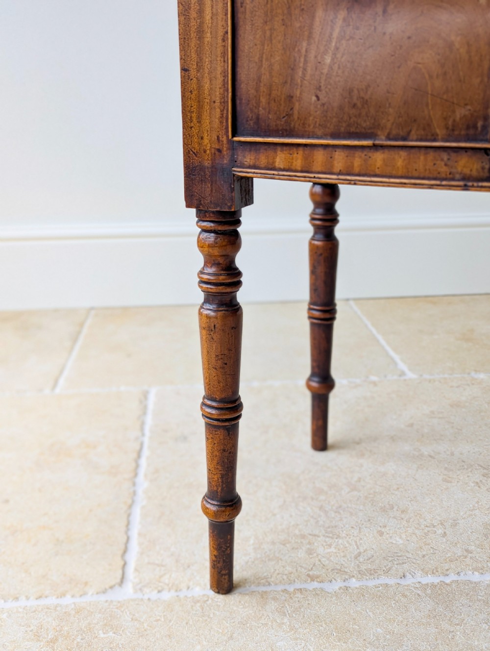 Antique Georgian Mahogany Bow-Front Side Table c.1800 View X