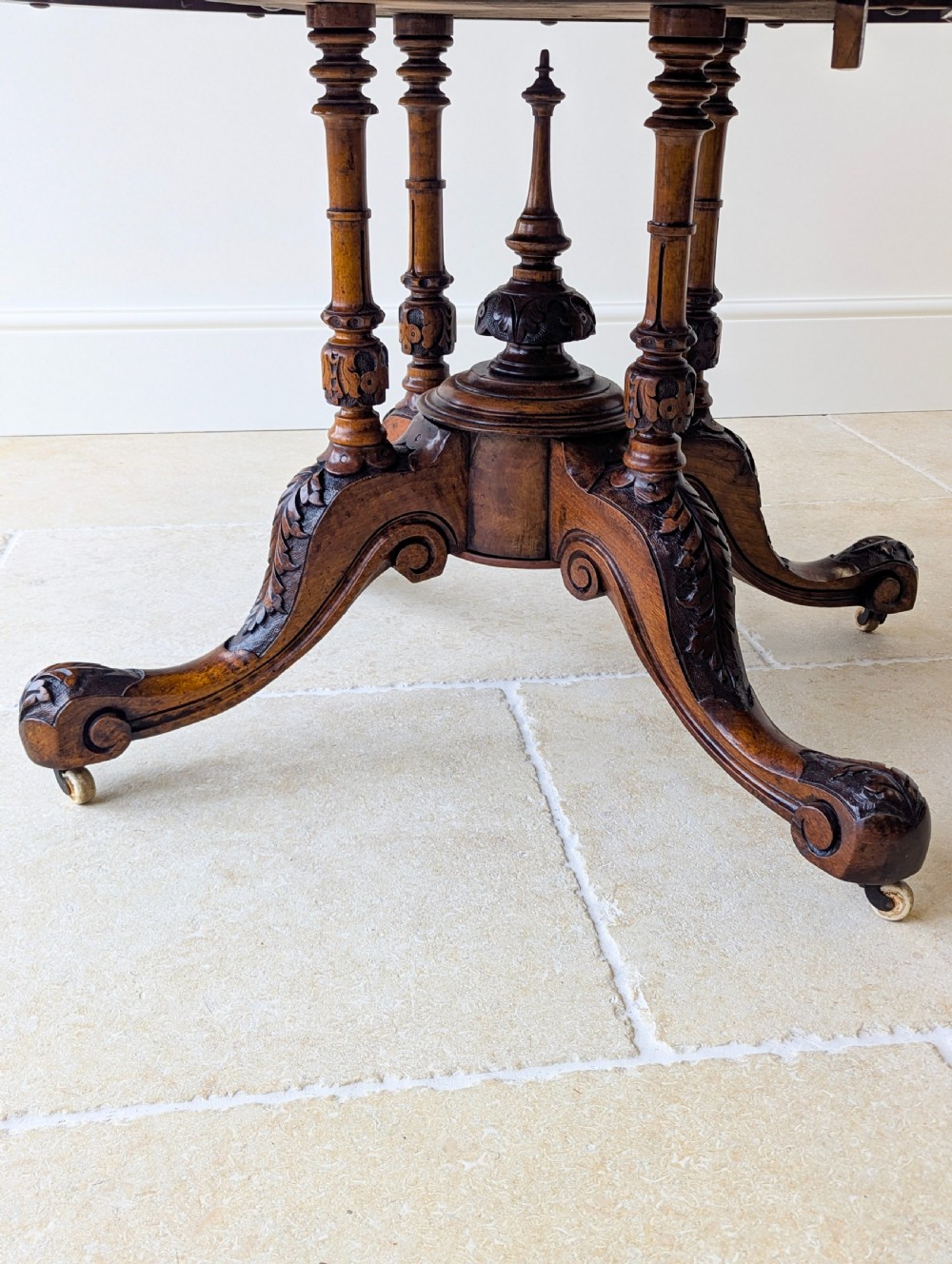 Antique Victorian Burr Walnut Tilt-Top Centre Table c.1860 View XIII