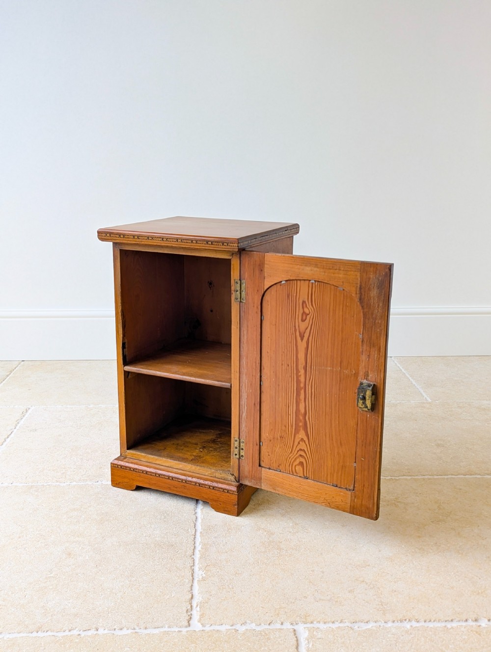 Antique Victorian Aesthetic Movement Pitch Pine Bedside Cabinet c.1890 View VI
