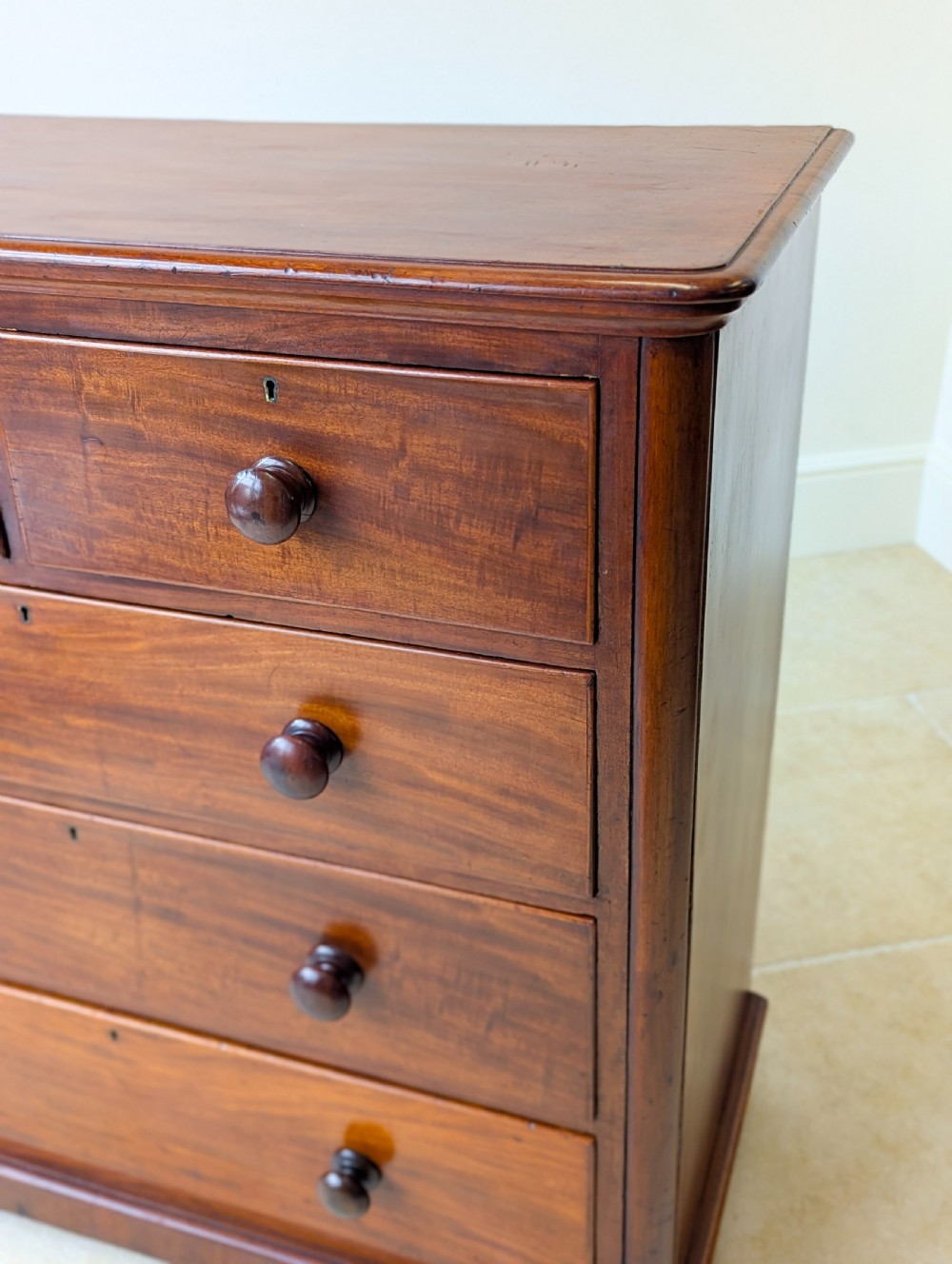 Antique Victorian Mahogany Chest of Drawers c.1870 View V