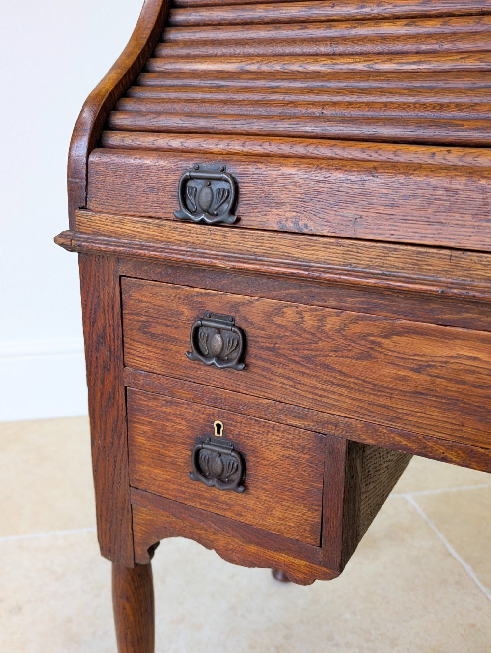 Antique Late Victorian Oak Roll Top Writing Desk c.1890 View XIV