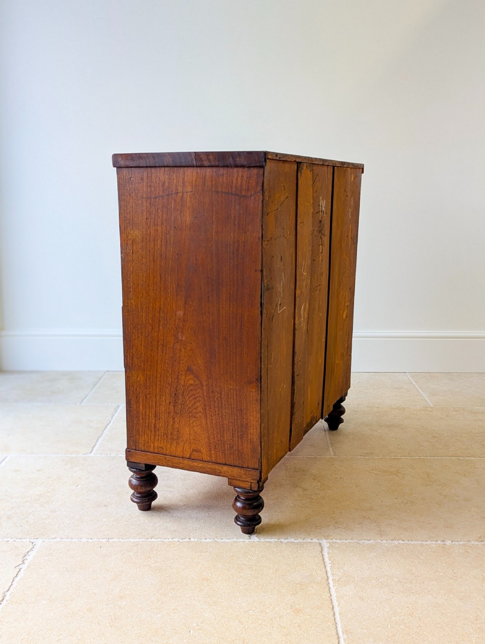 Antique Victorian Mahogany Bow-Front Chest of Drawers c.1860 View XIV