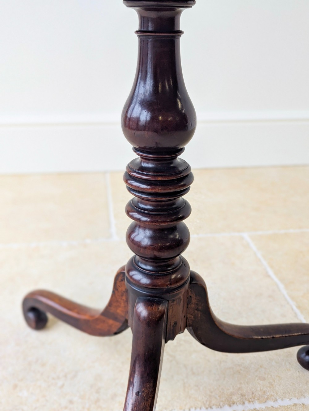 Antique Late Georgian Mahogany Tilt-Top Occasional Table c.1800 View IX