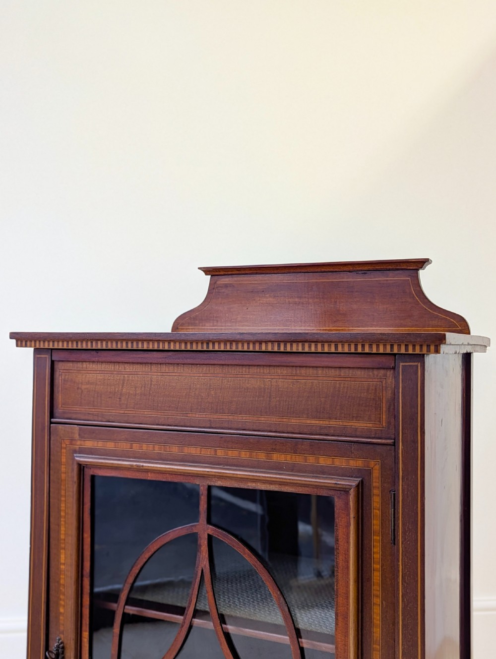 Antique Edwardian Inlaid Mahogany Glazed Display Cabinet c.1910 View IX