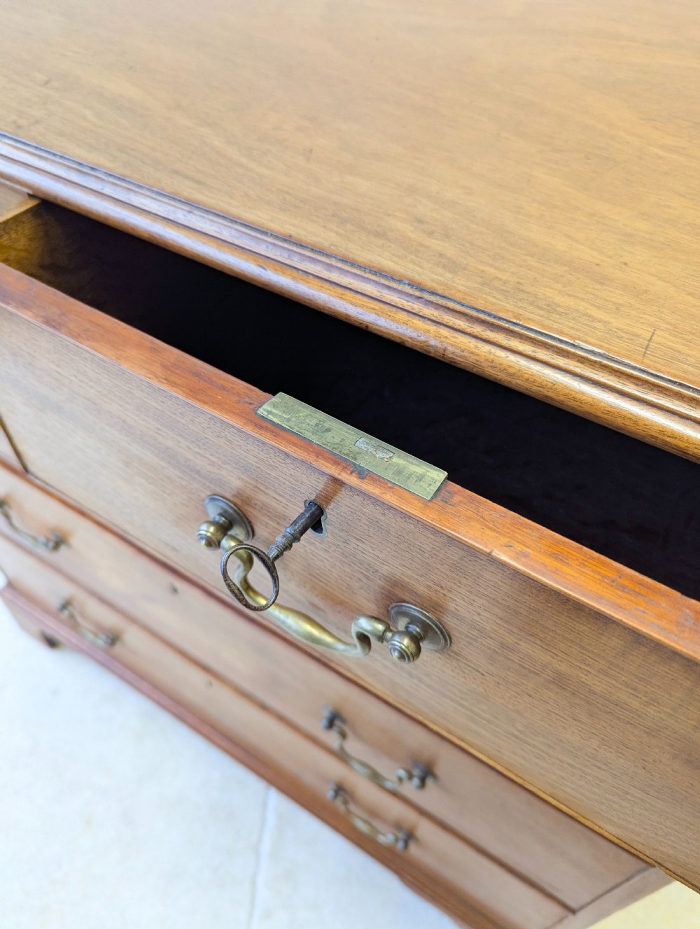 Antique Late Georgian Satin Birch Chest of Drawers c.1810 View VI