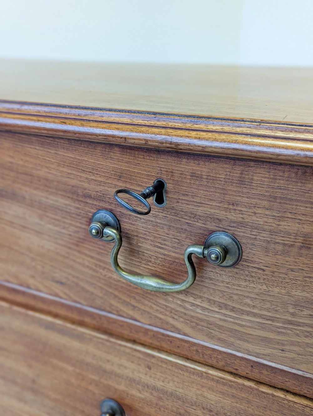 Antique Late Georgian Satin Birch Chest of Drawers c.1810 View IX