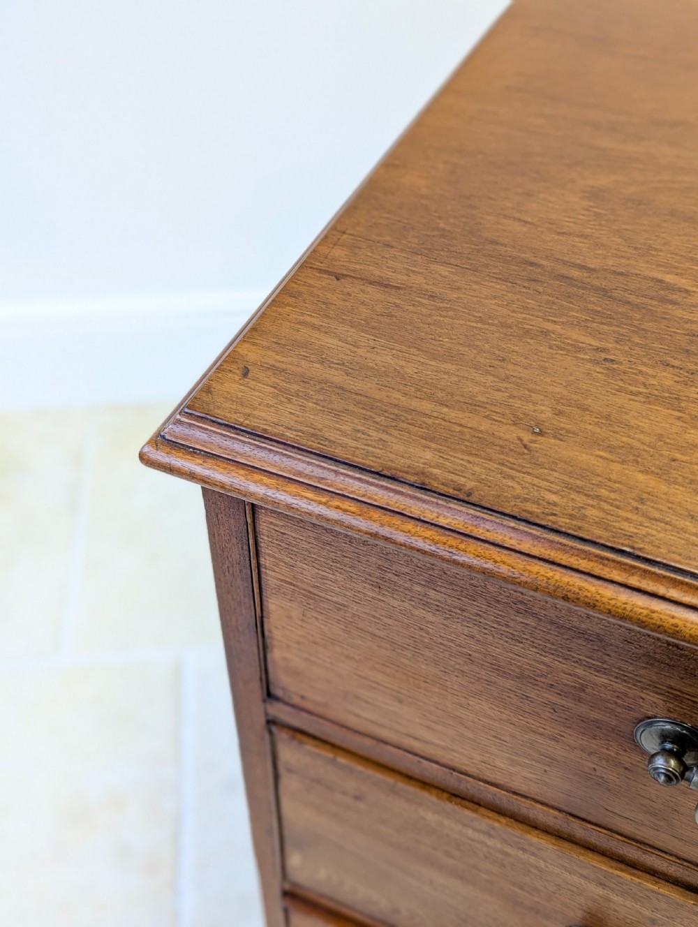 Antique Late Georgian Satin Birch Chest of Drawers c.1810 View XIV