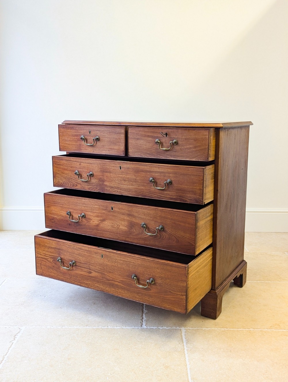 Antique Late Georgian Satin Birch Chest of Drawers c.1810 View XVII