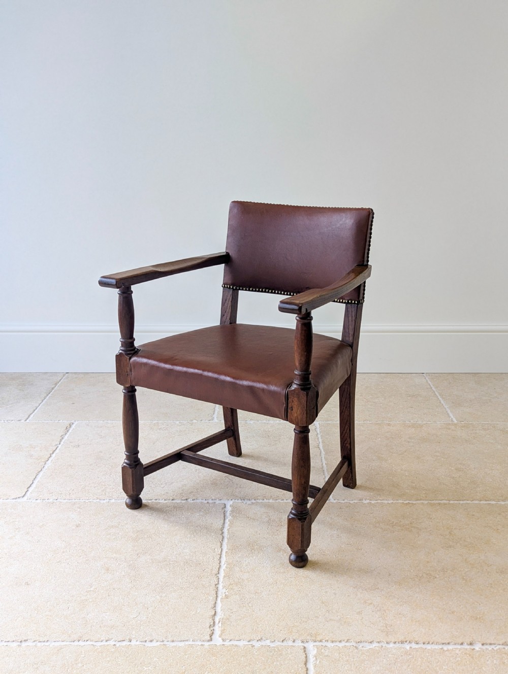 Antique Early 20th Century Oak Desk Chair c.1920