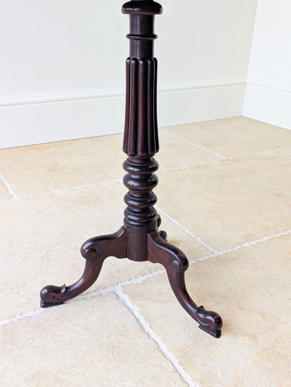 Antique William IV Mahogany Tripod Wine Table c.1830 View XVII