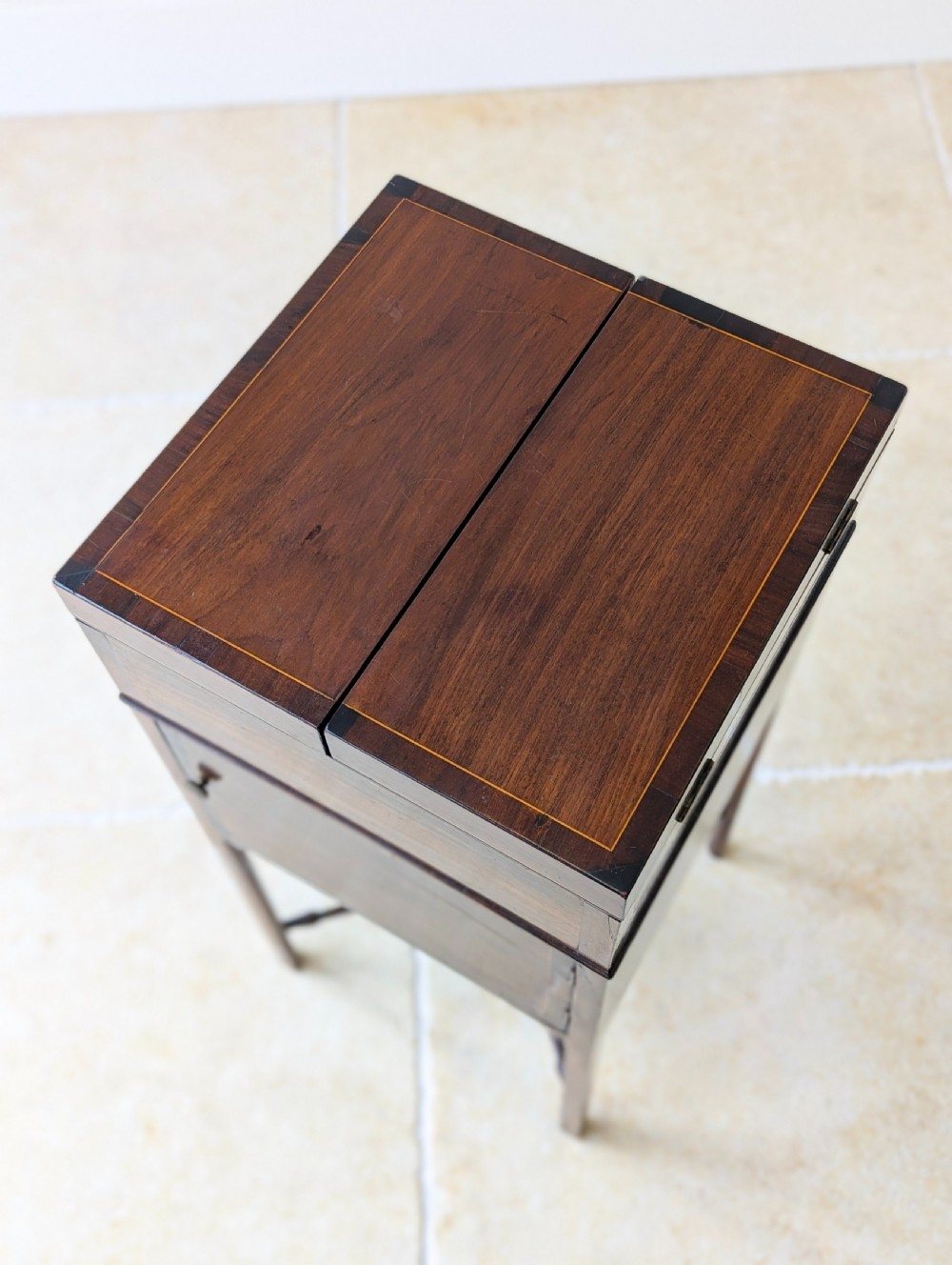 Antique Georgian Mahogany Gentleman’s Bedside Washstand c.1800 View VI