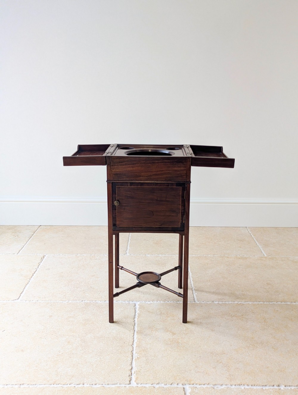Antique Georgian Mahogany Gentleman’s Bedside Washstand c.1800 View XII