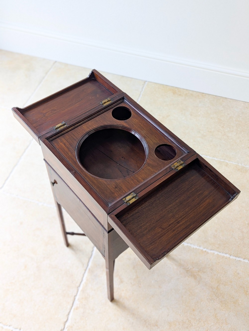 Antique Georgian Mahogany Gentleman’s Bedside Washstand c.1800 View XV