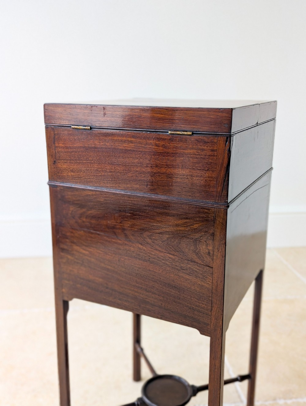 Antique Georgian Mahogany Gentleman’s Bedside Washstand c.1800 View XVIII