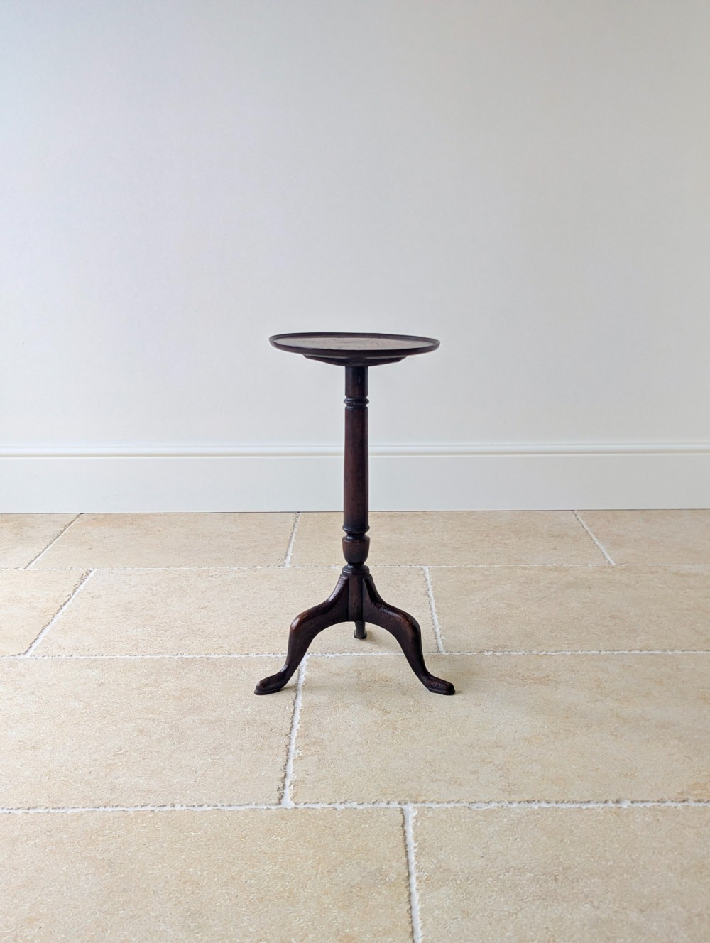 Antique Georgian Mahogany Tripod Wine Table c.1800