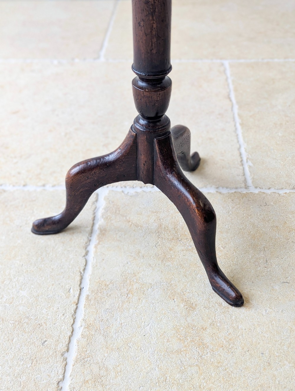 Antique Georgian Mahogany Tripod Wine Table c.1800 View VI