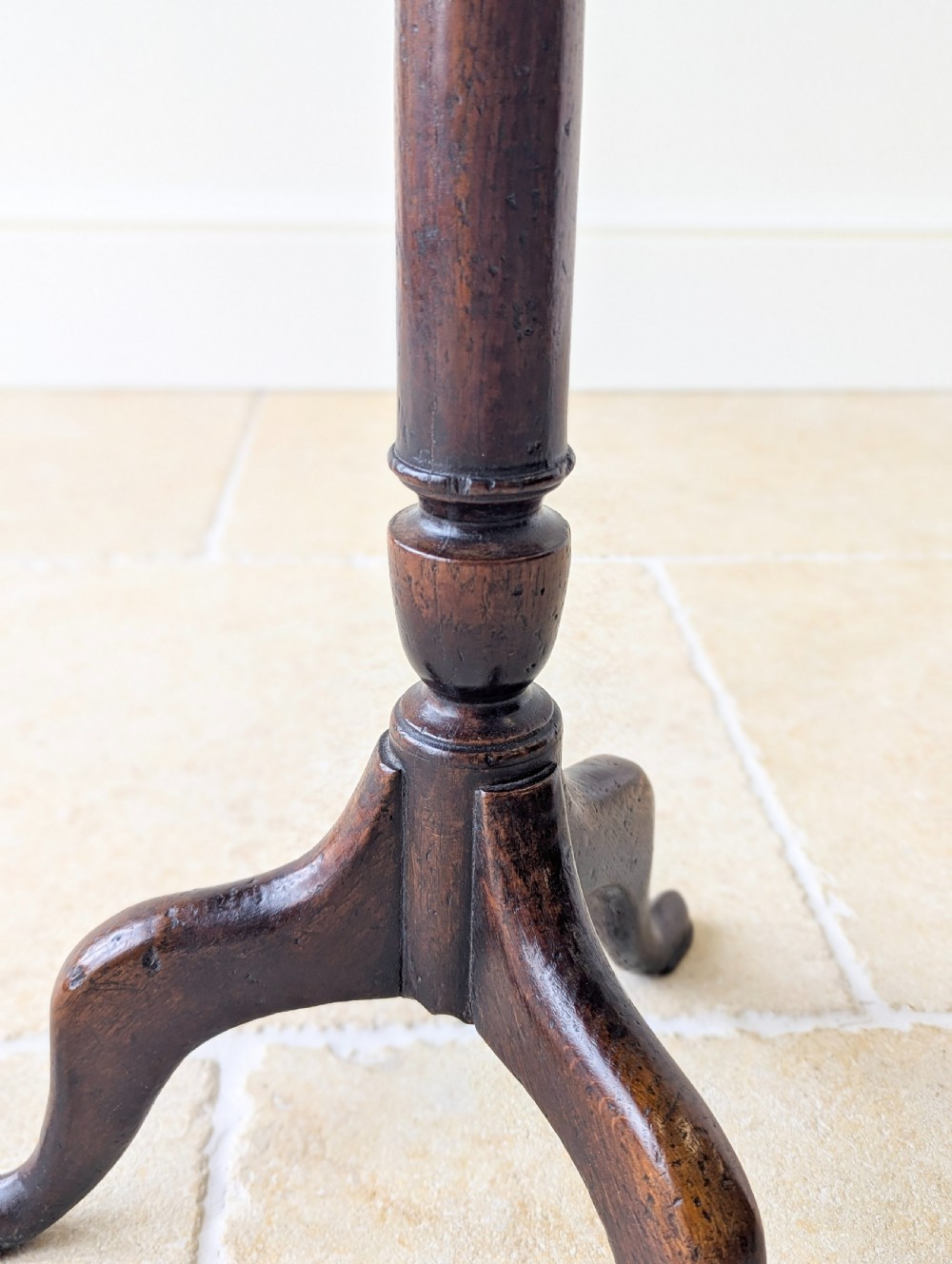 Antique Georgian Mahogany Tripod Wine Table c.1800 View XIV