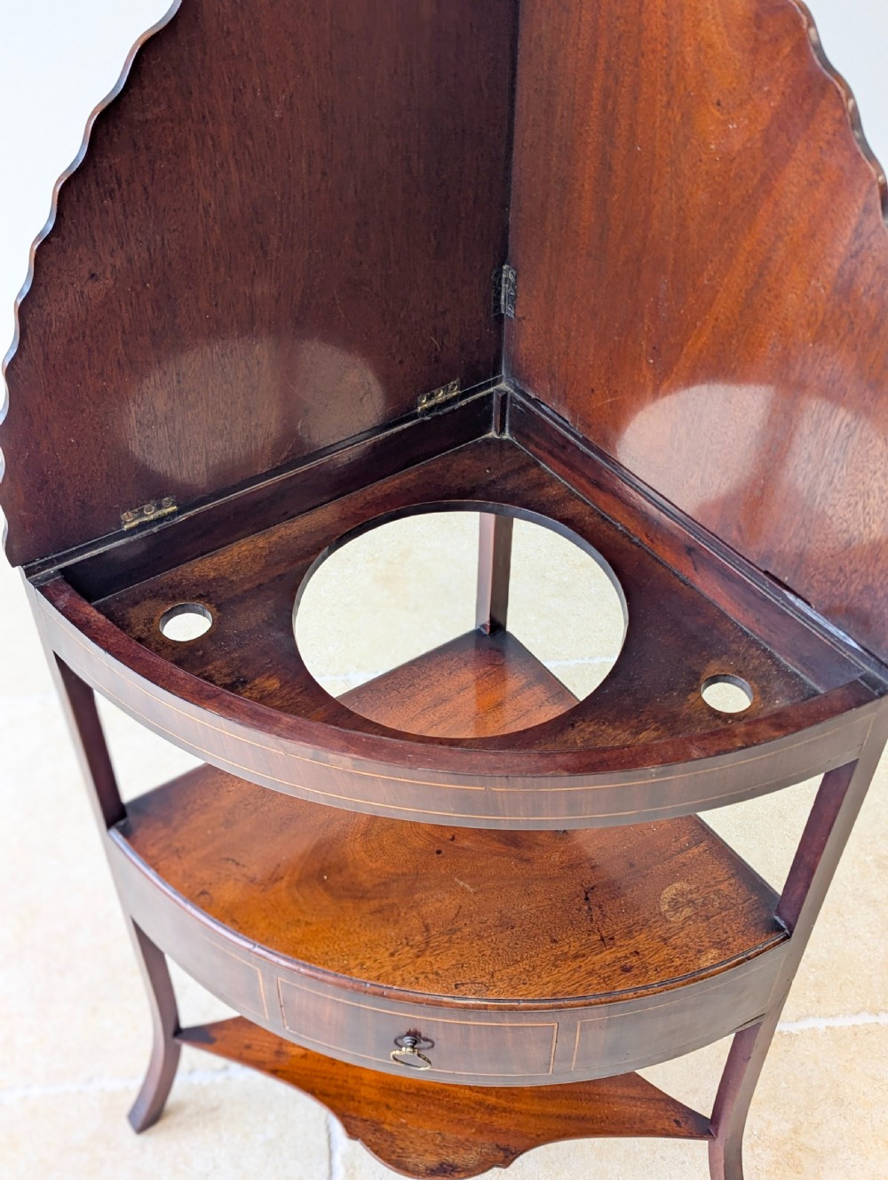 Antique Georgian Mahogany Corner Stand c.1810 View VIII