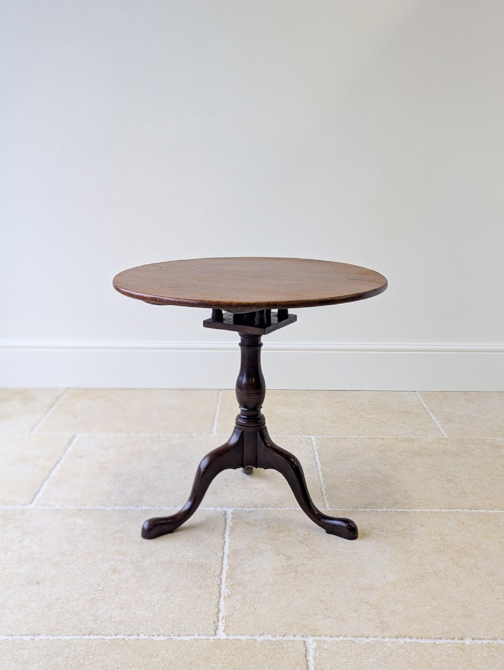 Antique Georgian Mahogany Tripod Table c.1790