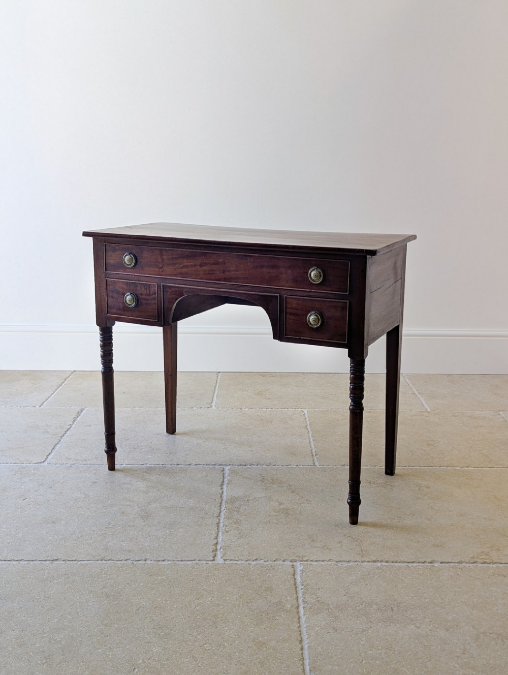 Antique Regency Mahogany Kneehole Writing Table c.1820