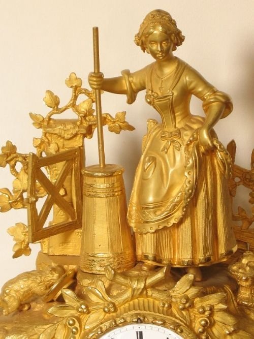 fig 2. STUNNING FRENCH ORMOLU MANTEL CLOCK BY HENRY MARC C1860
