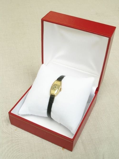 fig 4. SOLID 9CT GOLD LADIES ART DECO COCTAIL WATCH c1925