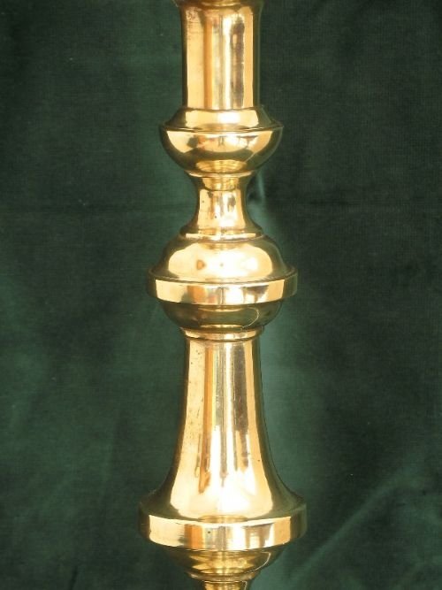 fig 2. BEAUTIFUL VICTORIAN SOLID BRASS CANDLESTICK TABLE LAMP C1890