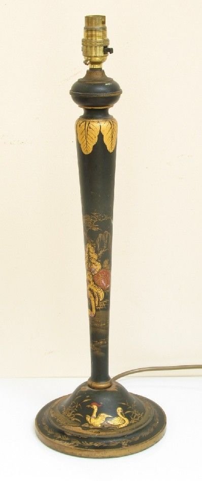 fig 2. CHINOISERIE TABLE OR DESK LAMP