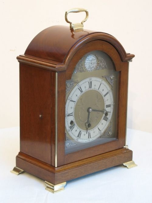 fig 1. BEAUTIFUL ENGLISH FLAME MAHOGANY BRACKET MANTLE CLOCK BY ELLIOTT, FULL WESTMINSTER AND WHITTINGTON CHIMES.
