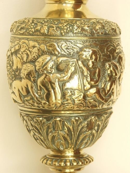 fig 3. EXQUISITE LARGE ORNATE SOLID BRASS TABLE LAMP C1920