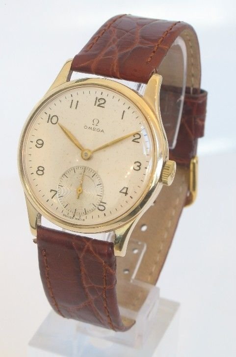 fig 4. OUTSTANDING 9CT 9K SOLID GOLD OMEGA 30T2PC MENS WATCH C1948