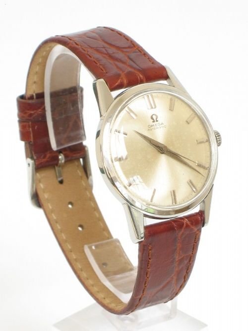 fig 3. SUPERB OMEGA AUTOMATIC GENTLEMENS WRISTWATCH C1960