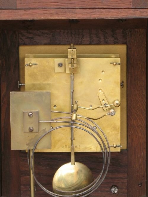 fig 4. EXCEPTIONAL GERMAN OAK MANTEL BRACKET CLOCK BY LENZKIRCH C1900