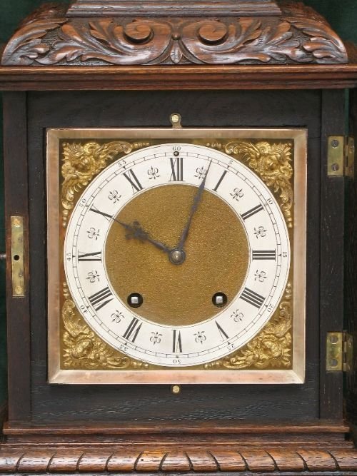 fig 2. EXCEPTIONAL GERMAN OAK MANTEL BRACKET CLOCK BY LENZKIRCH C1900