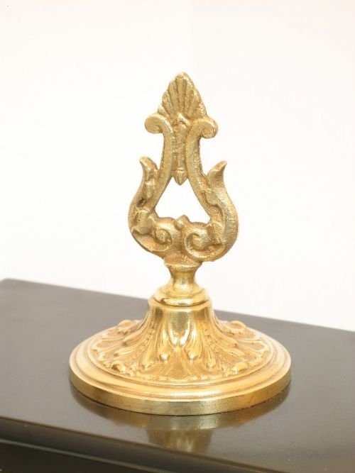 fig 3. BEAUTIFUL VICTORIAN FRENCH MARBLE AND GILT MANTEL CLOCK C1880