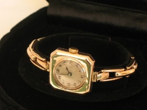 fig 3. BEAUTIFUL LADIES ROLEX ART DECO SOLID 9ct ROSE GOLD WRISTWATCH C1920