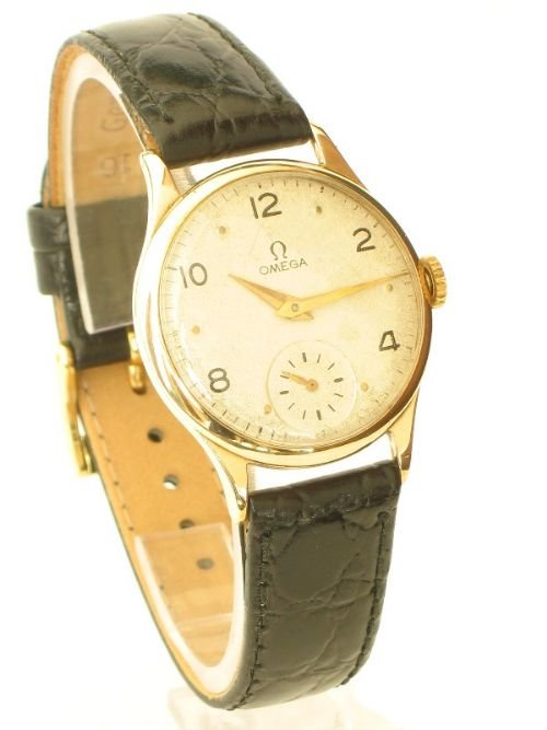 fig 1. SUPERB SOLID 9CT GOLD OMEGA CALIBRE 28 MENS WATCH c1947