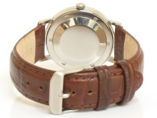 fig 4. GIRARD PERREGAUX GYROMATIC 39 JEWEL AUTOMATIC MENS WATCH C1960