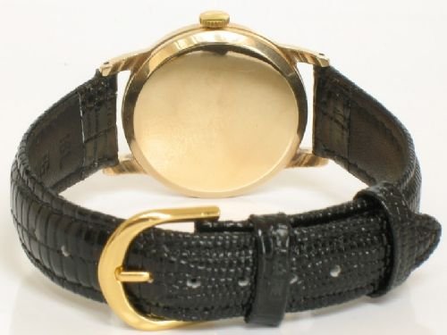 fig 3. EXCEPTIONAL SOLID 9CT VERTEX REVUE MENS WATCH