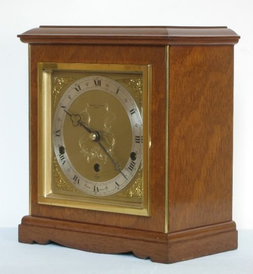 fig 1. SUPERB MAHOGANY WESTMINSTER CHIME MANTEL CLOCK BY ELLIOTT
