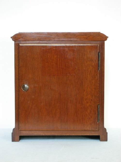 fig 4. SUPERB MAHOGANY WESTMINSTER CHIME MANTEL CLOCK BY ELLIOTT