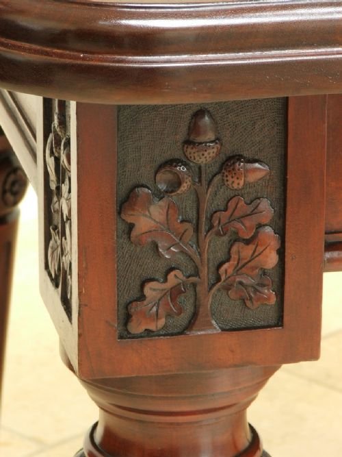 fig 4. STUNNING VICTORIAN MAHOGANY EXTENDING DINING TABLE C1860