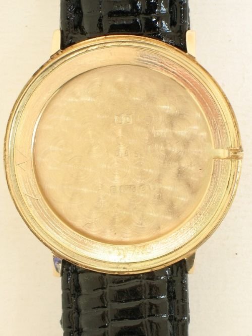 fig 4. STUNNING SOLID 9CT COLD ROTARY GENTLEMENS WRISTWATCH