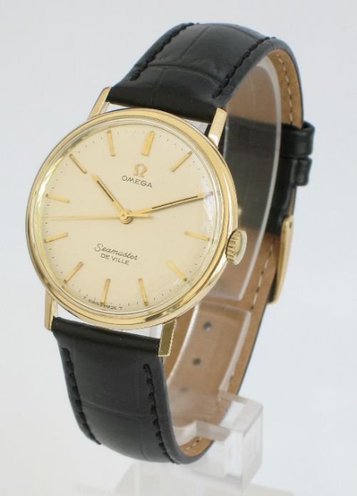 Exceptional Solid 9ct Gold Omega Seamaster Deville Gentlemens Wristwatch C1960