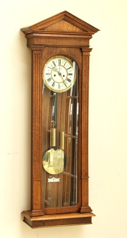 fig 3. FINE OAK CASED TRADITIONAL WEIGHT DRIVEN VIENNA REGULATOR CLOCK C1900