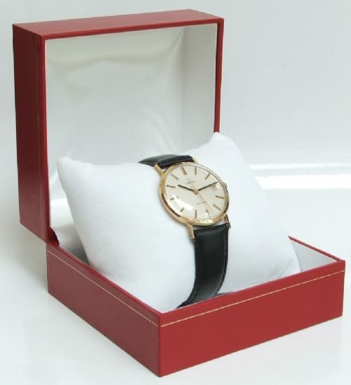 fig 4. OUTSTANDING SOLID 9CT GOLD OMEGA GENEVE MENS WATCH