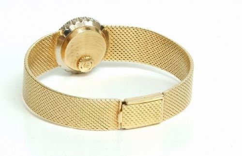 fig 3. BEAUTIFUL SOLID 18CT GOLD AND DIAMOND BAUME & MERCIER LADIES COCKTAIL WATCH