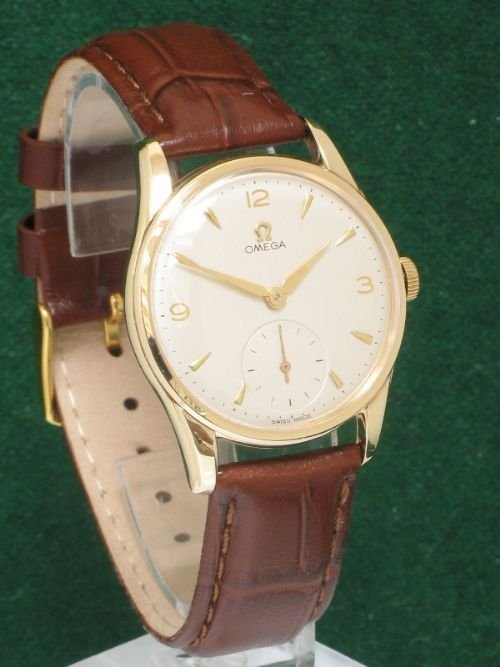 Immaculate Solid 9ct Gold Omega Cal 267 Mens Watch C1960